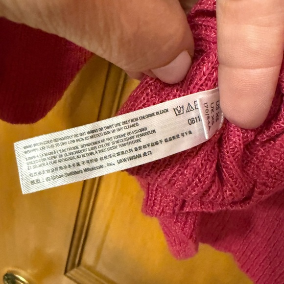 Women's Pink Crew Neck Sweater - Picture 5 of 5